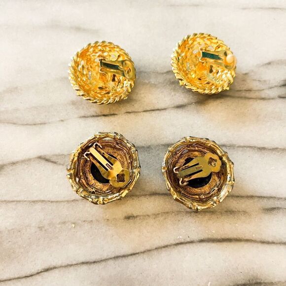 Vintage Clip On Earrings Set of 2 Gold Black Statement Chunky MCM Midcentury - Picture 2 of 4